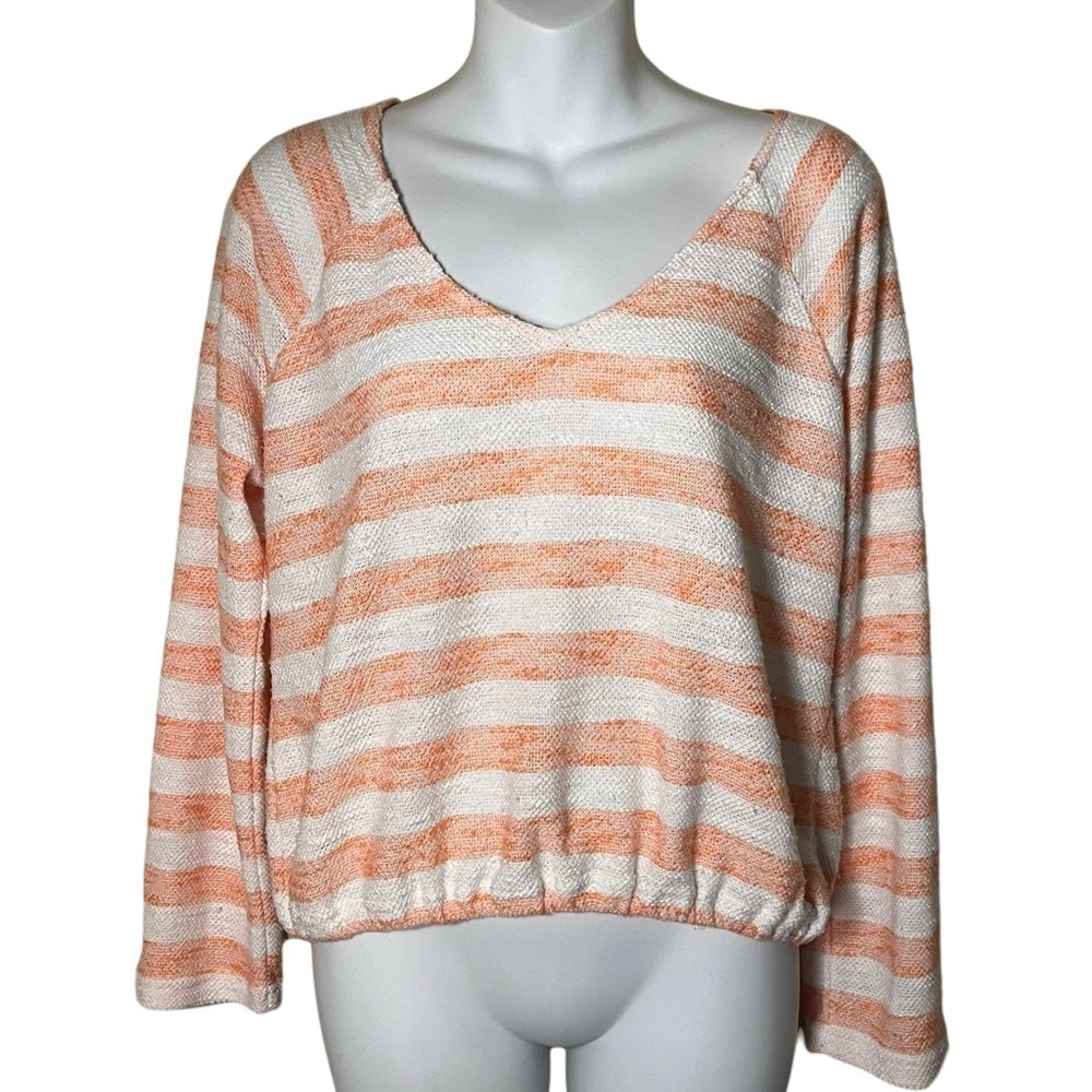 Sanctuary cropped peach and white striped v-neck top size L